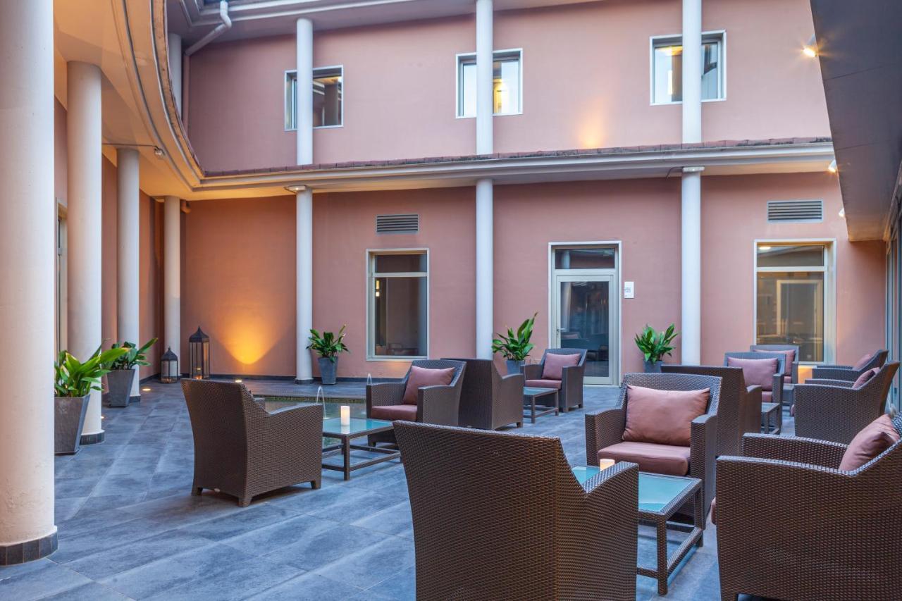 Porcel Torneo Otel Sevilla Dış mekan fotoğraf